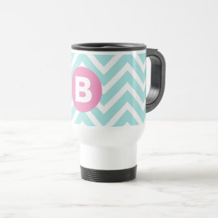 Trendiges Hellblau-Chevron-Rosa-Monogramm Reisebecher