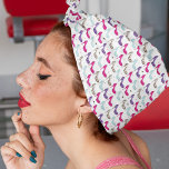 Trendiges Muster Frauenschuhe Schal<br><div class="desc">Stärken Sie sich mit diesem eleganten Bandana-Mustertuch und verbinden Sie modernes, niedliches Design mit einer Touch stilvoller Retro-Spaß. Dieser schlichte minimalistische Schal weist eine künstlerisch lustige Drehung auf und zeigt spielerische Frauenschuhe in ihrem einzigartigen Design. Dieser Schal ist perfekt für einfache, klassische Fashion-Liebhaber geeignet und eignet sich als schicke Accessoires...</div>