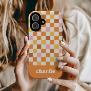 Trendiges Retro-Karo-Monogramm iPhone 16 Hülle
