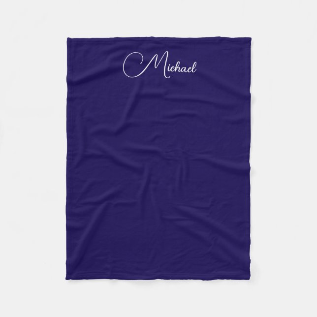 Trending Handwriting Name Small Elegant Dark Blue Fleecedecke (Vorderseite)