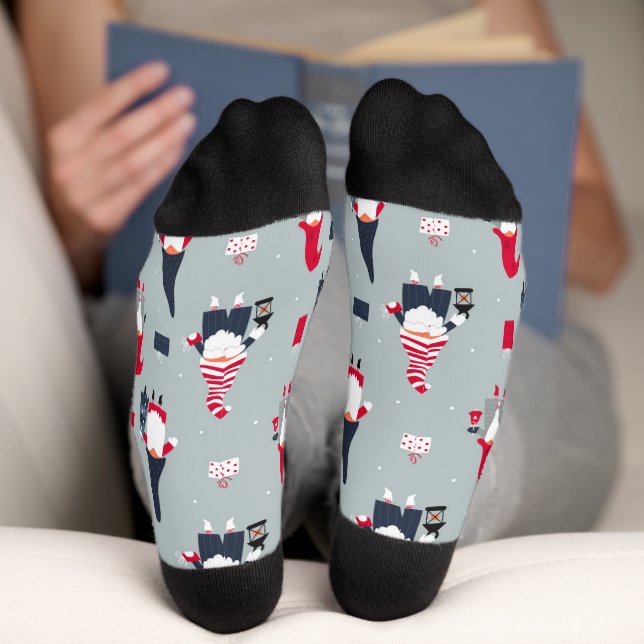 Trendsetter Weihnachten gnome farbenfrohe Ferienge Socken (Unterseite)