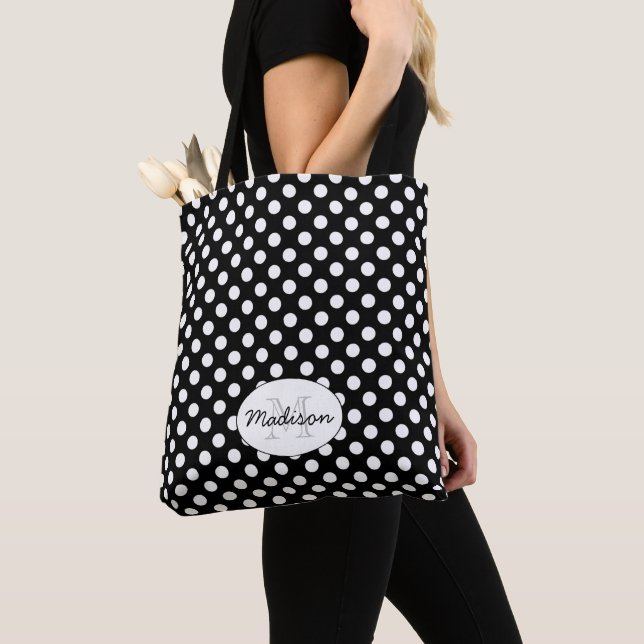 Trendy Black and White Polka Punkte Monogramm (Von Nahem)