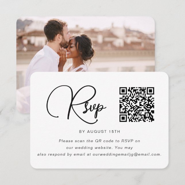 Trendy Black and White Wedding Foto UAWG QR Code RSVP Karte (Vorne/Hinten)
