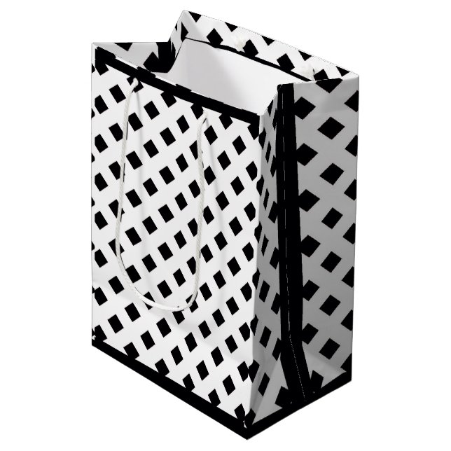 TRENDY BLACK SQUARE MITTLERE GESCHENKTÜTE (Vorderseite Schrägansicht)