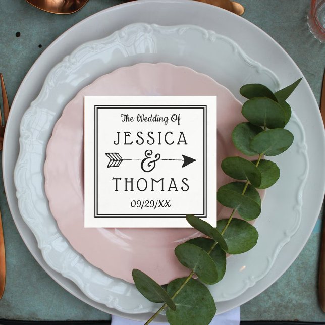 Trendy Black & White Ampersand & Arrow Wedding Serviette (Von Creator hochgeladen)