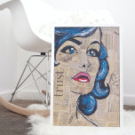 Trendy Blue Pop Kunst, Dichtung und Musik Poster<br><div class="desc">Eine minimale, aber kühne Pop-Kunst inspirierte gemischte Medienkollektion Porträtmalerei mit einer Frau mit blauen Haaren und Augen, die in die Ferne schauen. Dieses Malplakat erinnert an eine kühne weibliche Energie mit minimalen Pinselstrichen und Farben, hat aber dennoch eine ruhige Energie. Dieses Gemälde wurde ursprünglich von Amanda Rinaldi, Gründer der Marke...</div>