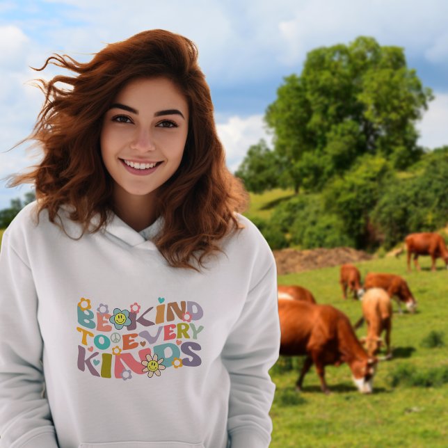 Trendy Blume Retro sind für jeden Geschmack etwas. Hoodie (Von Creator hochgeladen)