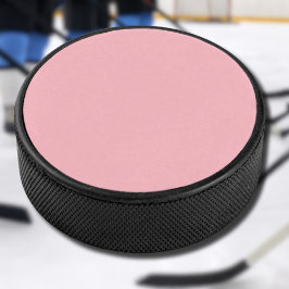 Trendy Blush Pink Solid Color | Klassisches Elegan Eishockey Puck