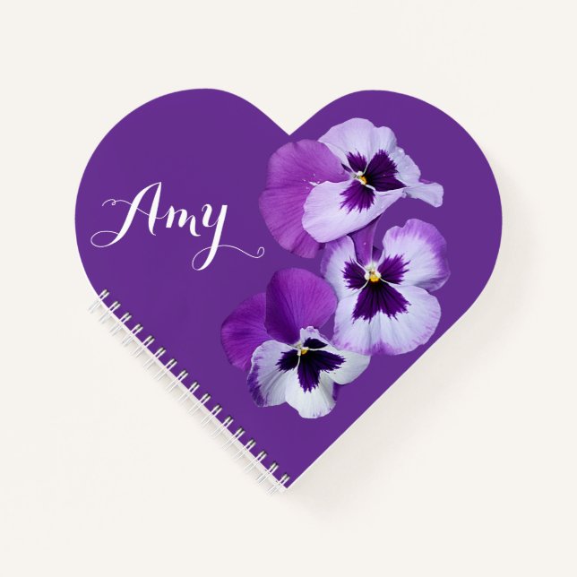 Trendy boho Amy Name lila Pansy Blumenherz Notizbuch (Vorderseite)