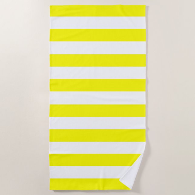 Trendy Bright Summer Radiant Yellow Stripes Strandtuch (Vorderseite)