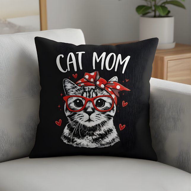 Trendy Cat Mom with Glasses & Bandana Black  Kissen (Von Creator hochgeladen)