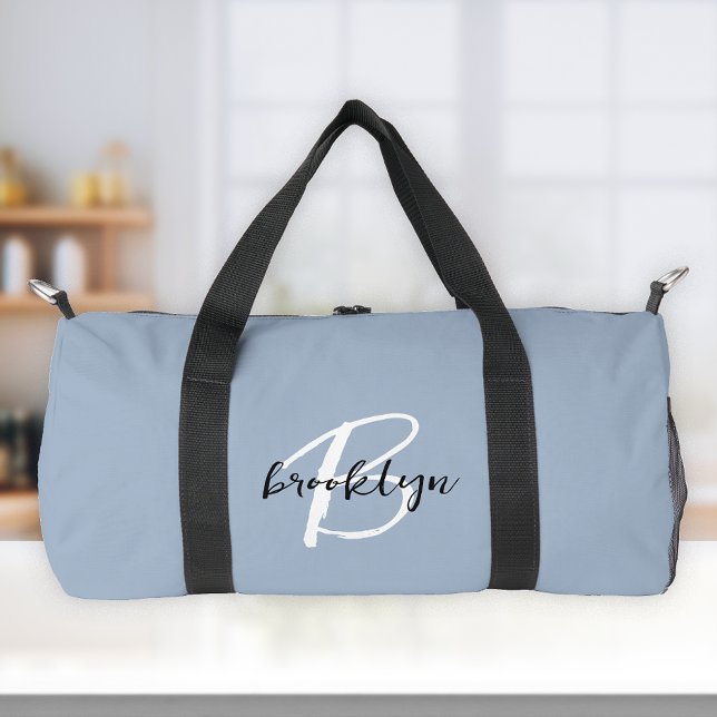 Trendy Dusty Blue Schwarz-weiß Script Monogram Duffle Bag (Von Creator hochgeladen)