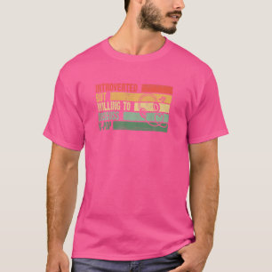 Trendy eingeführt, aber bereit, K Pop zu diskutier T-Shirt