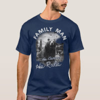 Trendy Family Man trägt seine Höhle und seine Rege