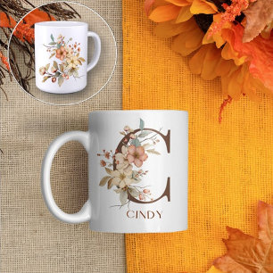 Trendy Floral Bold Letter C Kaffeetasse