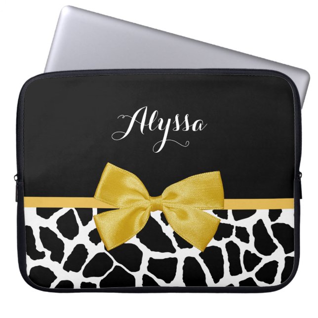 Trendy Giraffe Print Golden Yellow Bow mit Namen Laptopschutzhülle (Vorderseite)