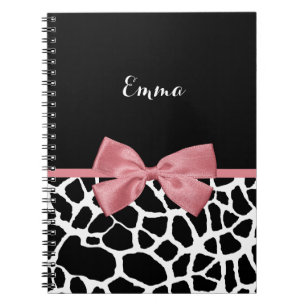 Trendy Giraffe Print Rosy Pink Bow mit Namen Notizblock