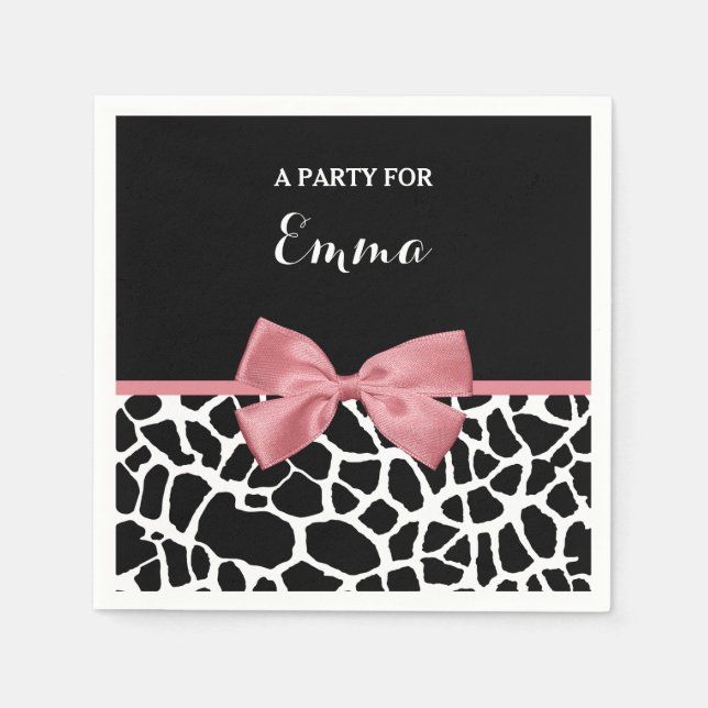 Trendy Giraffe Print Rosy Pink Bow mit Namen Serviette (Vorderseite)