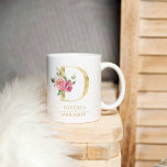 Trendy Gold Watercolor Blume Letter D | Monogramm Kaffeetasse<br><div class="desc">Trendy Gold Watercolor Blume Letter D | Monogramm</div>
