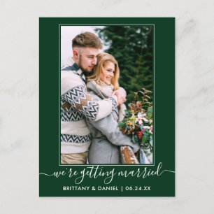 Trendy Green Getting Save the Date verheiratet Postkarte