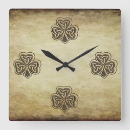 Trendy Grundge Irish Glück Kleeblatt Quadratische Wanduhr