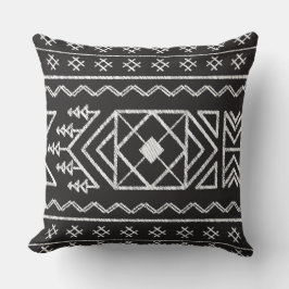 Trendy Ikat Muster Black Geometric Tribal Kissen
