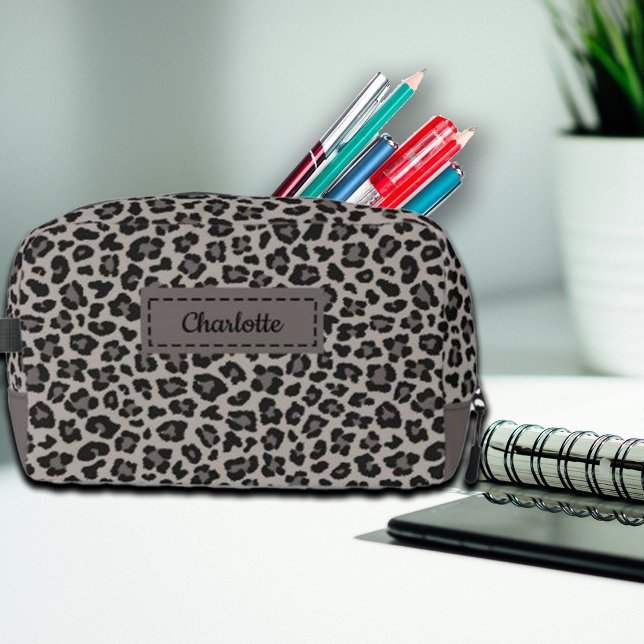 Trendy Leopard Print Individuelle Name Kosmetische Waschbeutel (Von Creator hochgeladen)