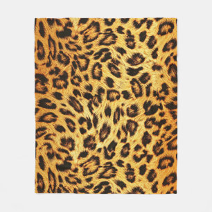 Trendy Leopard: Skin Design Pattern. Fleecedecke