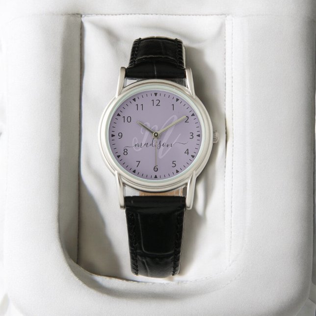 Trendy Lila Stylish Monogram Initial und Name Armbanduhr (Von Creator hochgeladen)