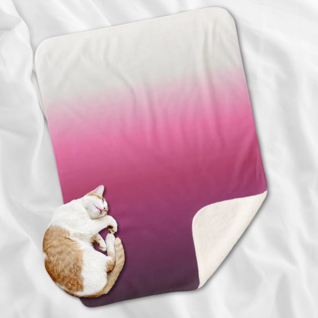 trendy magenta maroon marsala burgundy ombre sherpadecke (trendy magenta maroon marsala burgundy ombre sherpa blanket)