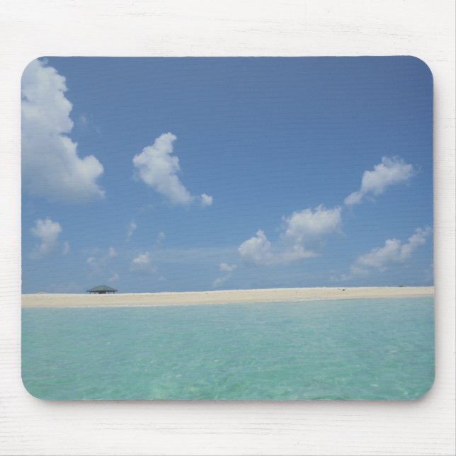 Trendy Maldives Template Blue Sea Sky Clouds Sand Mousepad (Vorne)