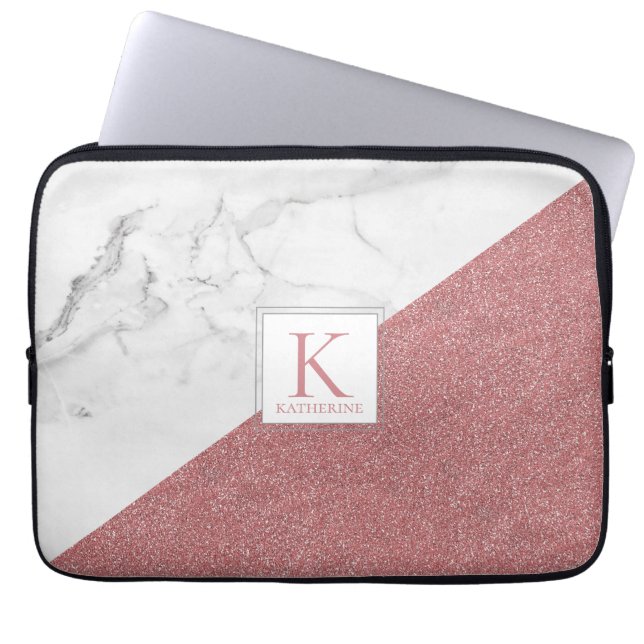 Trendy Marble Blush Pink Glitzer Girly Monogram Laptopschutzhülle (Vorderseite)
