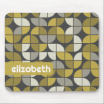 Trendy MCM Halbmondmuster mit Goldnamenblock Mousepad<br><div class="desc">Ein feines, grafisches Design mit farbenfrohen Schwarz- und Goldtönen mit einem lustigen Farbblock, um Ihren Namen oder jeden Text hinzuzufügen. Das Muster aus der Mitte des Jahrhunderts ist ein trendiges Muster mit Farbsteinen. Sie können einen Namen, ein Monogramm oder einen anderen benutzerdefinierten Text hinzufügen. Wenn Sie die Kunst verschieben möchten,...</div>