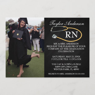 Trendy medizinische RN-SchulAbschluss-Mitteilung Einladung