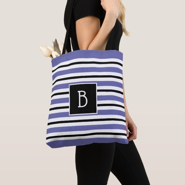Trendy Mit Monogramm Periwinkle Blue Black Stripe (Von Nahem)