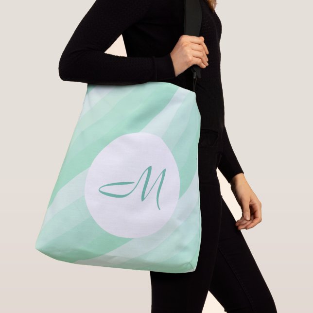 Trendy Modern Monogram Mint Green Strip Tragetaschen Mit Langen Trägern (Von Nahem)