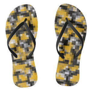 Trendy Modern Yellow Black Mosaik Muster Flip Flops