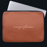 Trendy Monogram | Burnt Orange   Blindskriptname Laptopschutzhülle<br><div class="desc">Ein stilvolles,  individuelles Monogramm in lässigem handgeschriebenem Schriftart in trendiger Orange und Rose.</div>