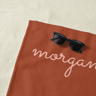 Trendy Monogram   Burnt Orange + Blindskriptname Strandtuch