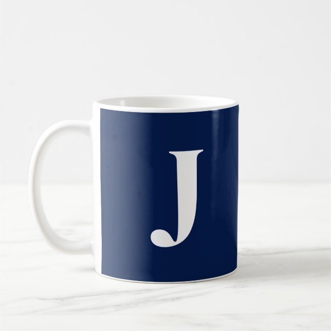 Trendy Navy Blue C41 White Initial Monogram Custom Kaffeetasse (Links)