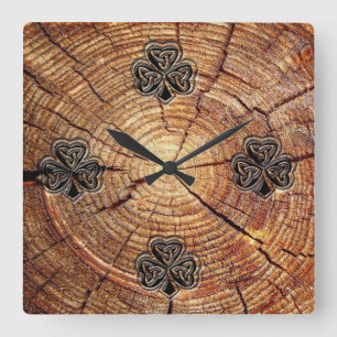 Trendy Retro-Holz Irisches Glück Kleeblatt Quadratische Wanduhr
