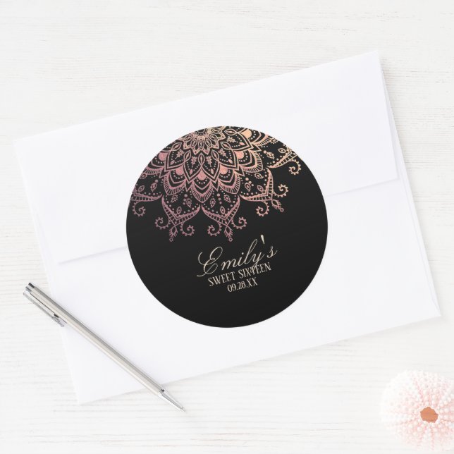 Trendy Rose Gold Mandala Sweet 16 Runder Aufkleber (Umschlag)