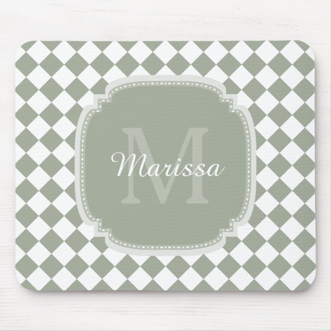 Trendy Sage Green Checked Mit Monogramm Name Mousepad (Vorne)