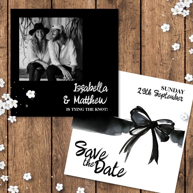 Trendy Schwarz-weiß Bow Save the Date Wedding Card (Trendy Black White watercolor Bow Save The Date Wedding Card with cuistom couple photo name simple )
