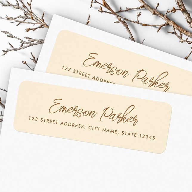 Trendy Script Creme Rücksendeadresse (Trendy script cream colored return address label)