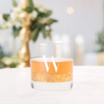 Trendy Script Individuelle Name Wedding Bridesmaid Whiskyglas<br><div class="desc">Feiern Sie den großen Tag Ihres Mädchens mit diesen Sets,  personalisiert mit Ihren Namen in trendiger Schrift wie Mini-Kunstwerken. Jeder Schluck flüstert "Lust auf Freundschaften und glücklich immer Nachts! Perfekt als Vorschläge für Brautjungfrauen,  Junggeselinnen-Abschied,  passende Hochzeitsgeschenke für Braut und Bräutigam oder einfach nur eine Überraschung für Ihren Geburtstag!</div>