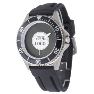 Trendy stilvoll und elegant mit Markenzeichen Armbanduhr