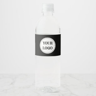 Trendy stilvoll und elegant mit Markenzeichen Wasserflaschenetikett