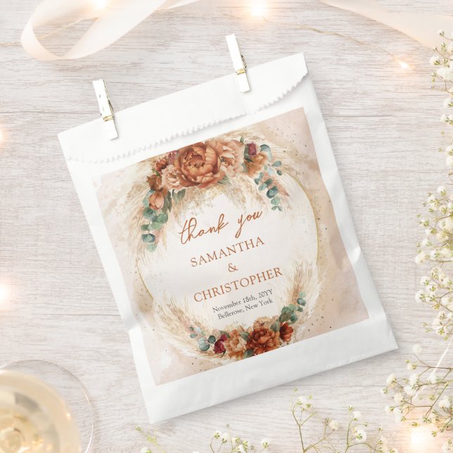 Trendy Terracotta Bordeaux Blume Grünpflanzen Pamp Geschenktütchen (Ausgeschnitten)