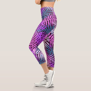 Trendy Tropical Palm Blätter Muster Lila Aquamarin Capri Leggings